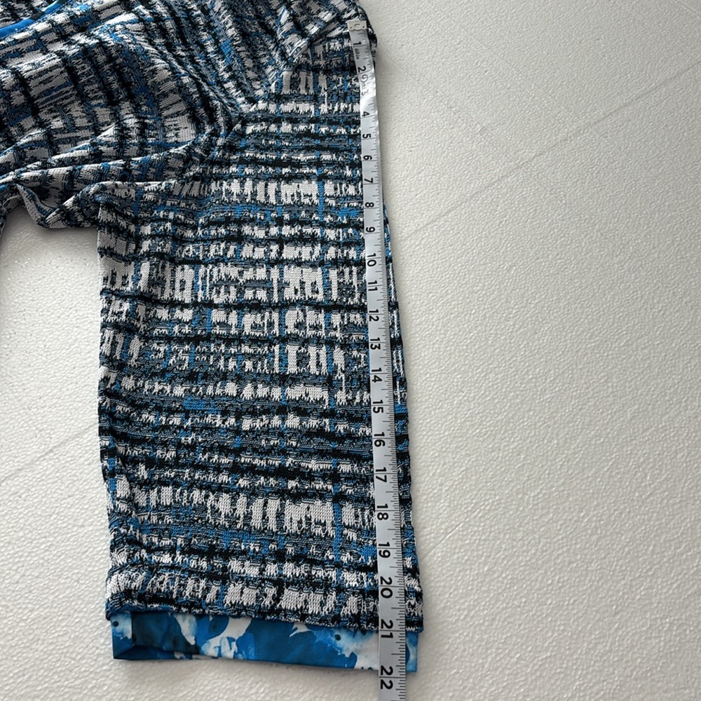 Ming Wang - blue, white and black, textured & designed jacket. - Picture 7 of 13